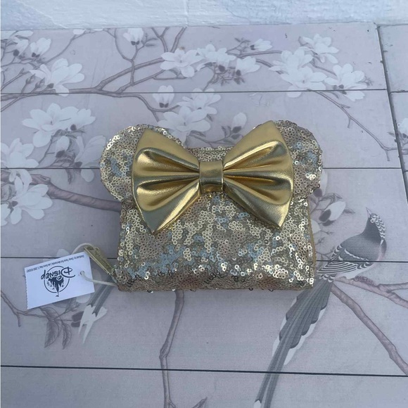 Disney Gold Sequin Bow Wallet - Picture 1 of 5
